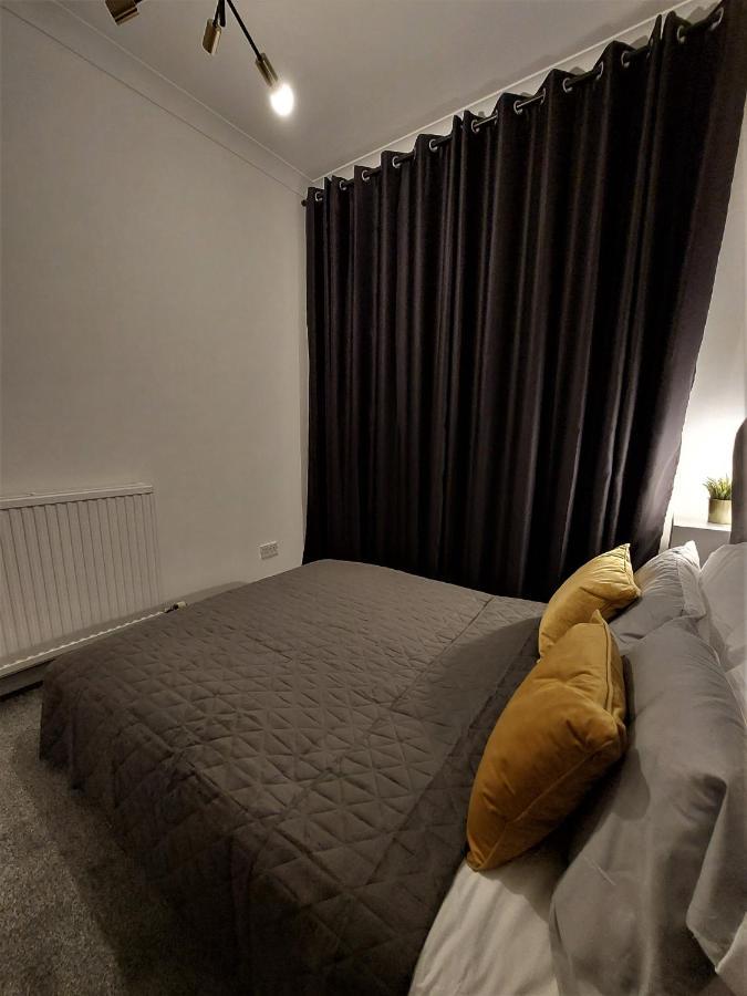 Apartamento Modern & Bright, G/F, 1Br Apt. Real Hidden Gem Hamilton Exterior foto
